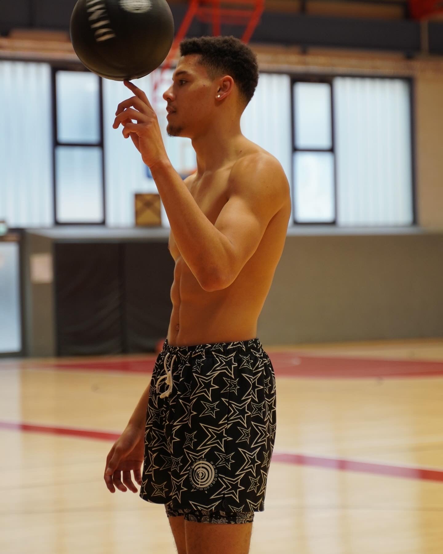Star performance Shorts