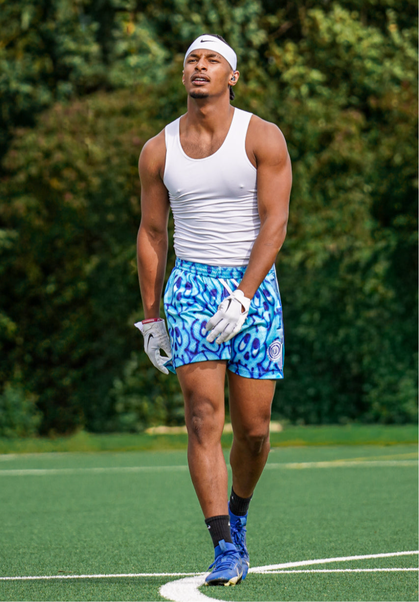 Blue skull short