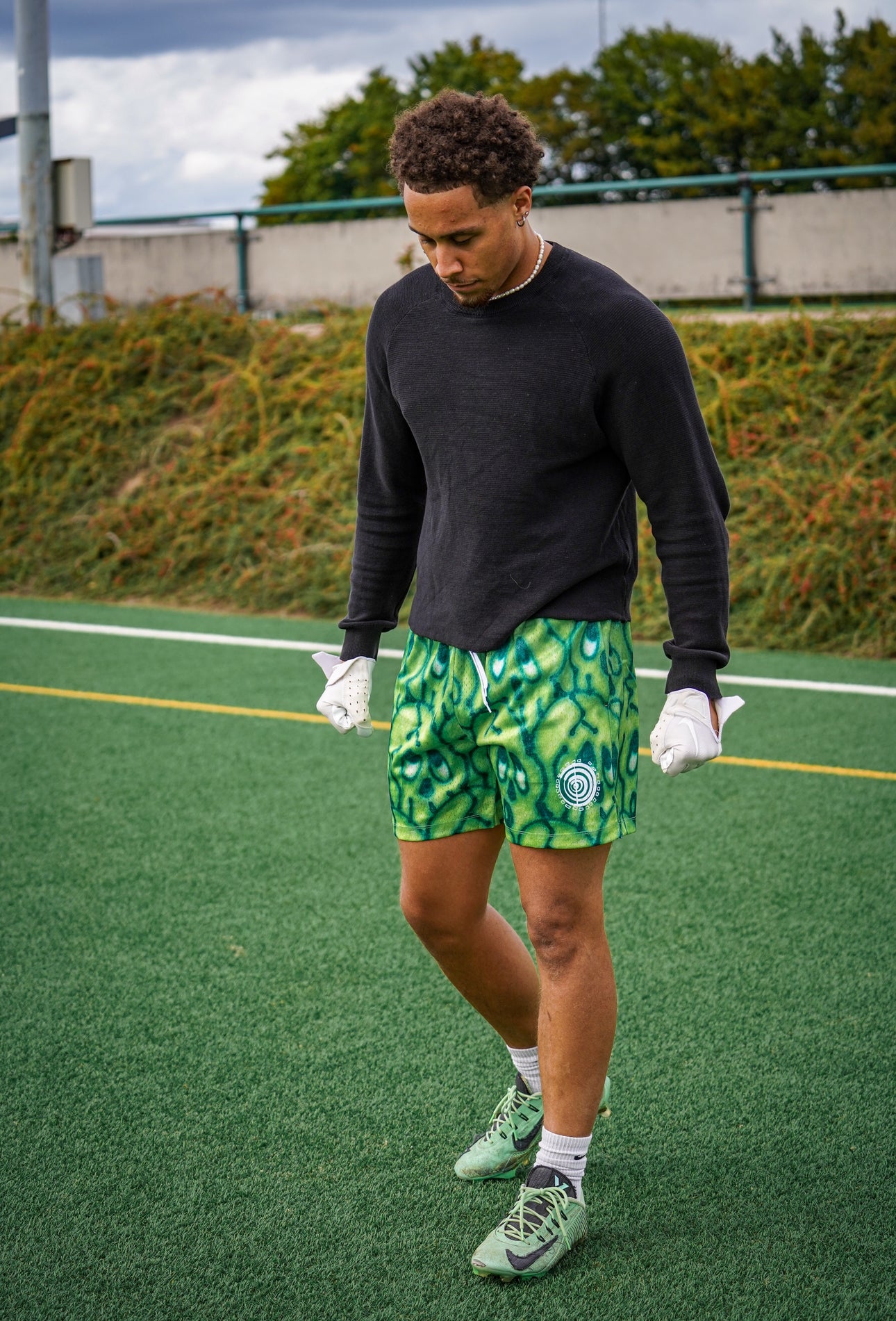 Green skull short