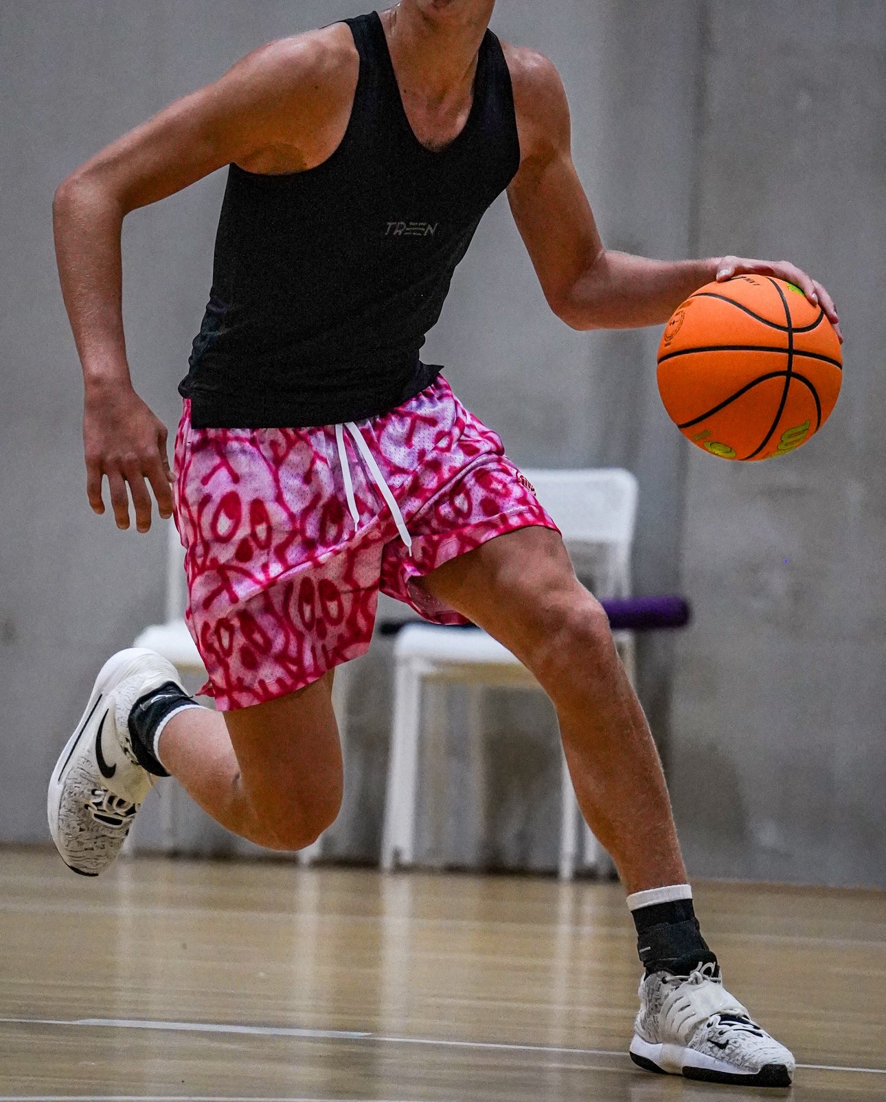 Pink skull short